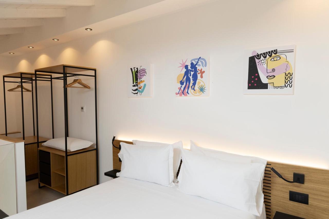 One-Bedroom Loft Apartment with Balcony