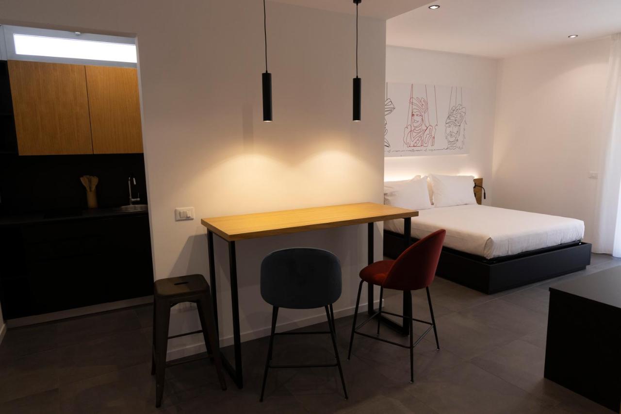 Studio with Terrace