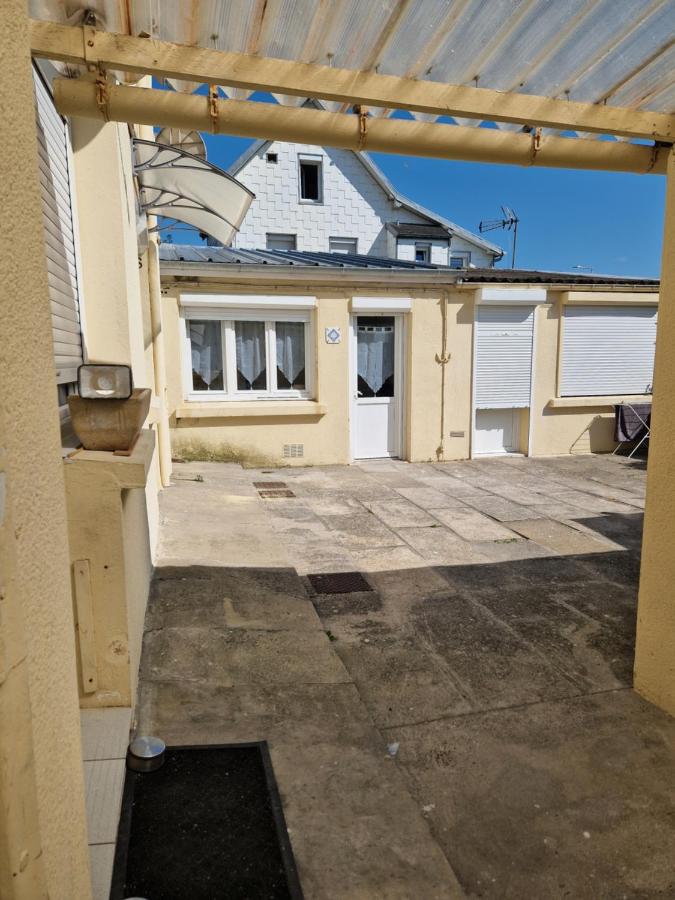 Studio à 250m de la plage - B&B