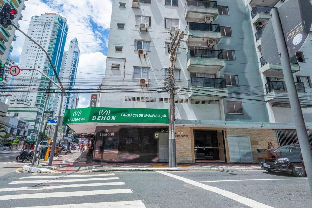 BRLC043- Apê aconchegante com 3Q ao lado da praia - B&B Balneário Camboriú