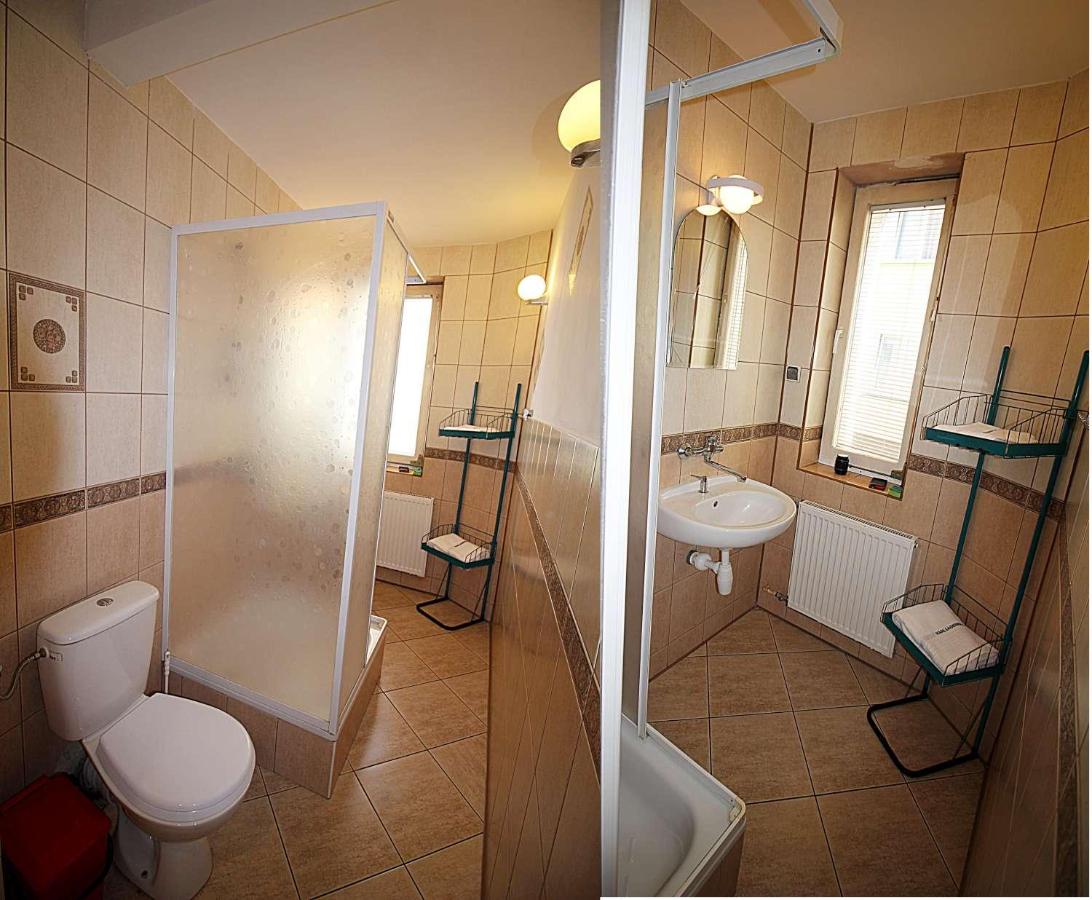 Quadruple Room with Terrace