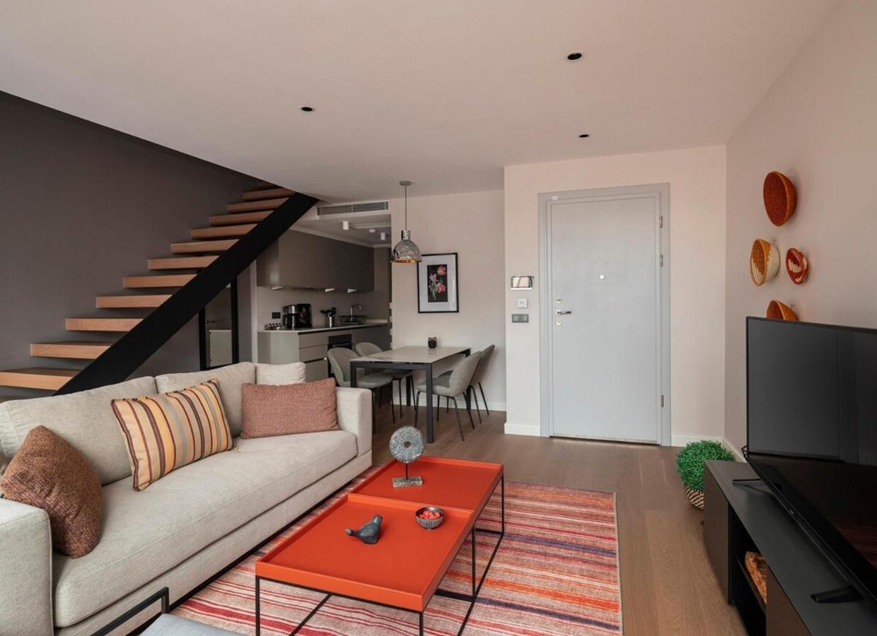 Stunning Bright 1bed15bath Duplex Penthouse! #71 - B&B
