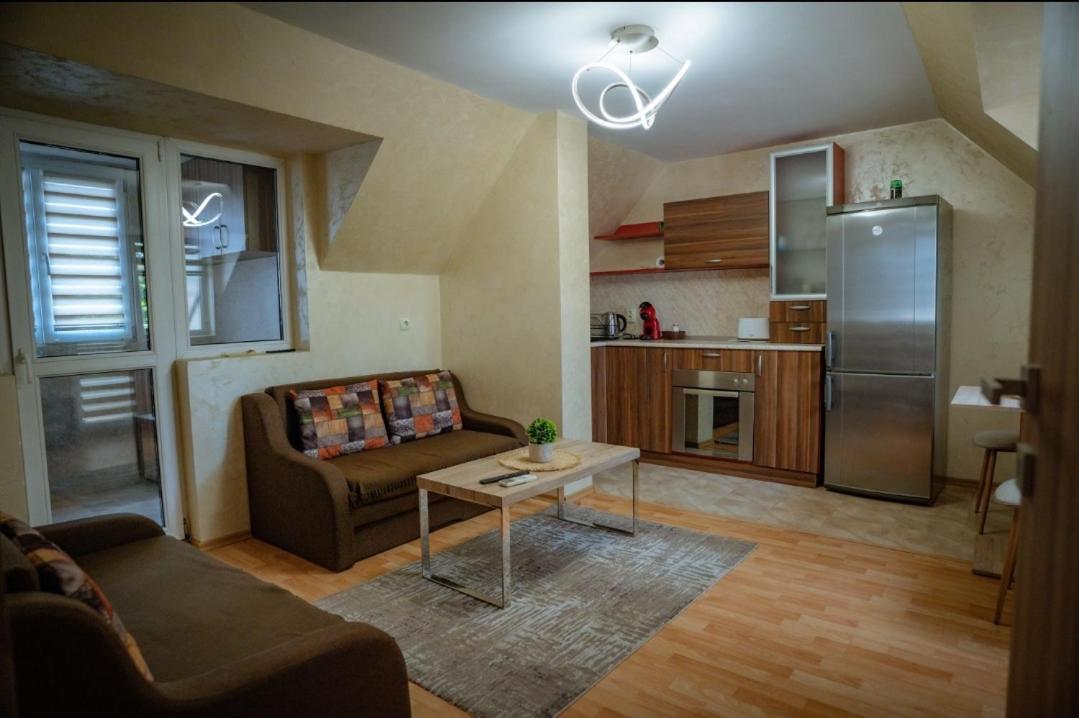 Apart Centar - B&B Plovdiv