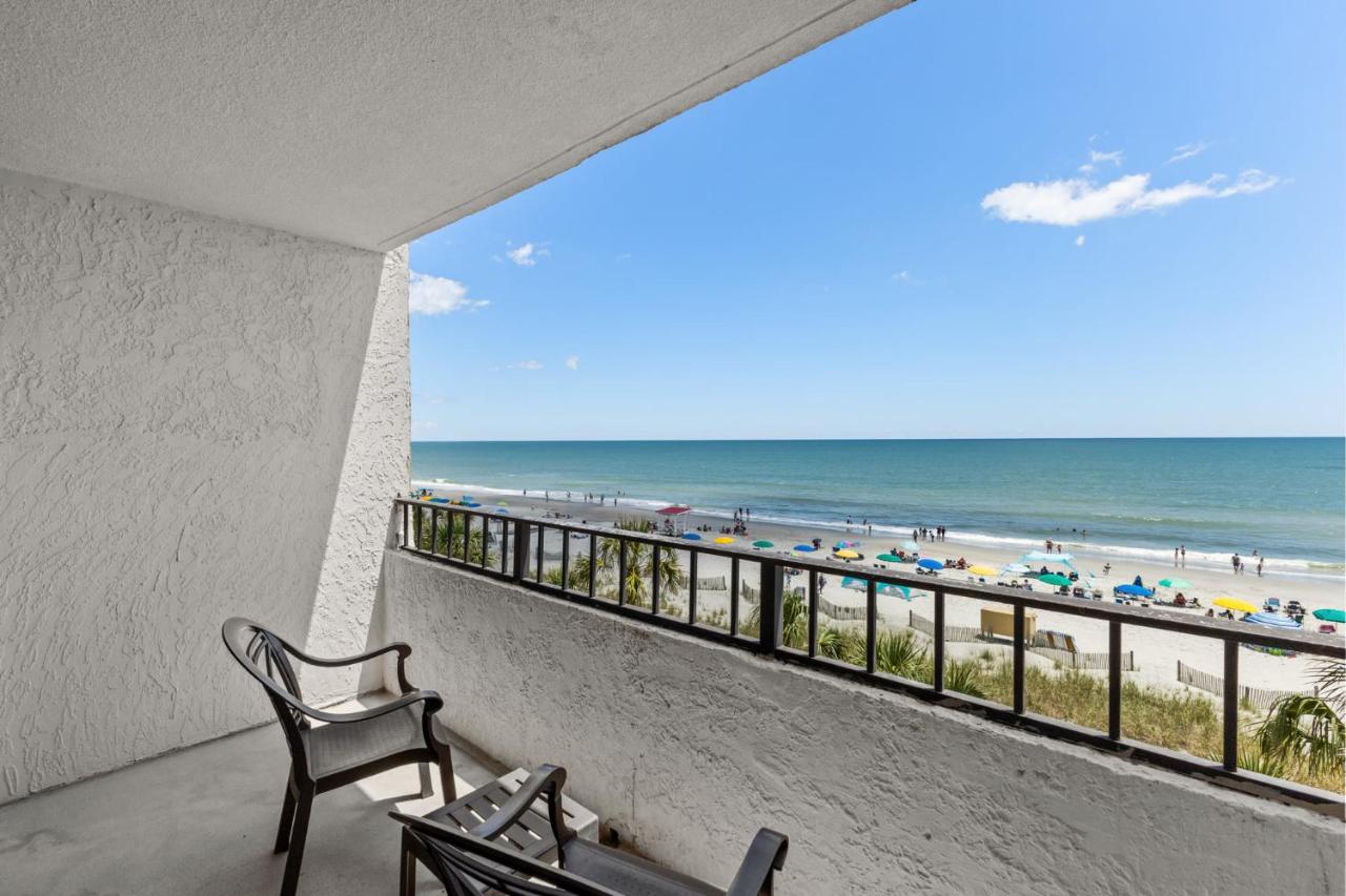 Ocean Reef Resort Oceanfront Unit 408 - B&B