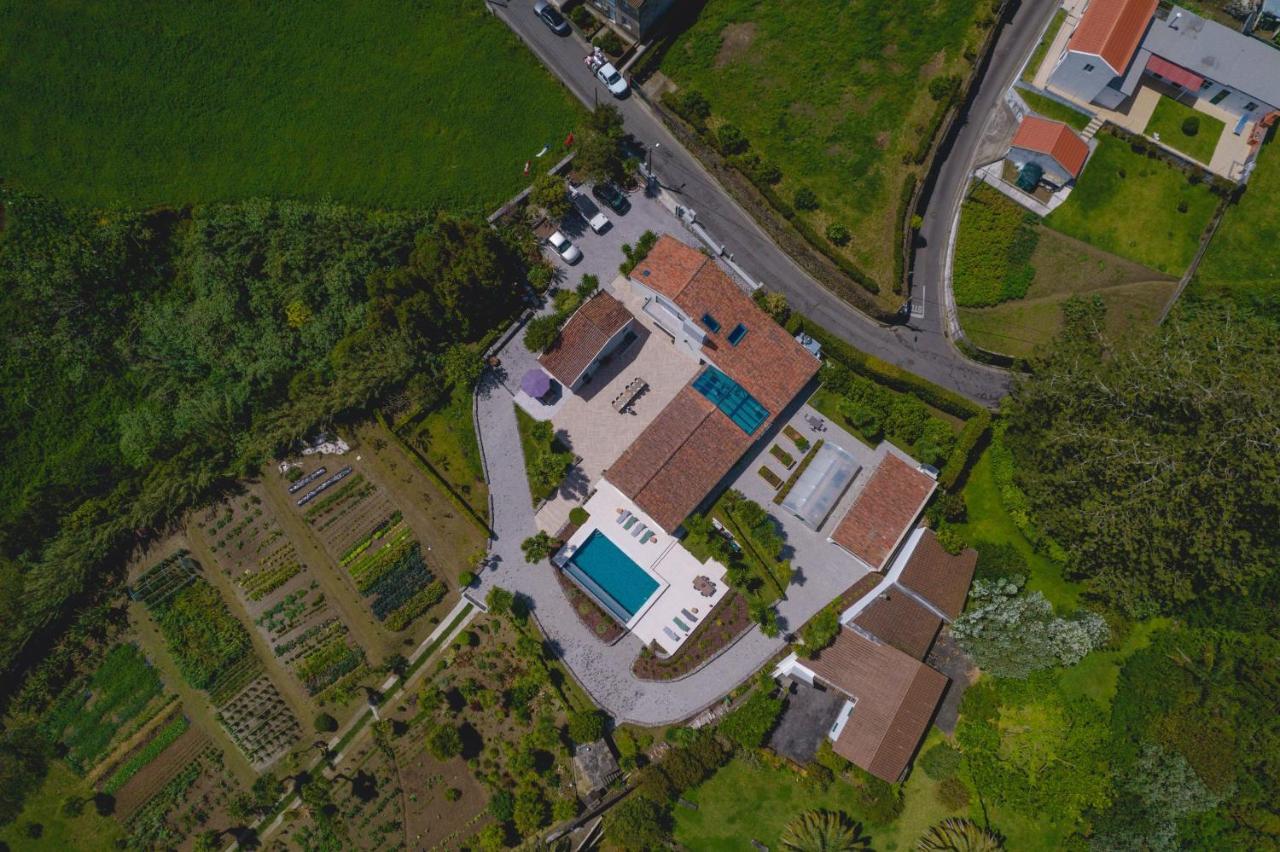 Idônea - B&B Ponta Garça