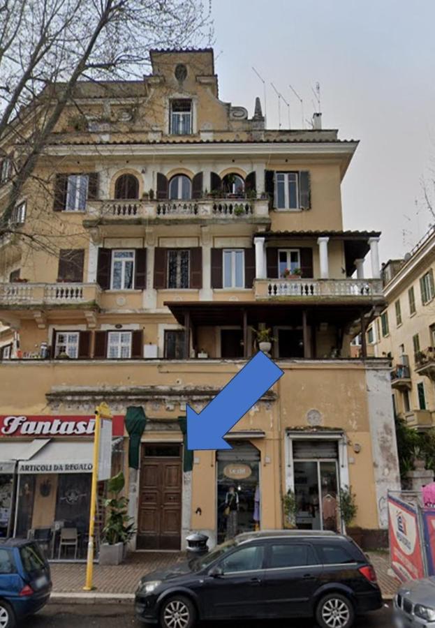 Armuzzi Garden, Roma e mare - Bed and Breakfast