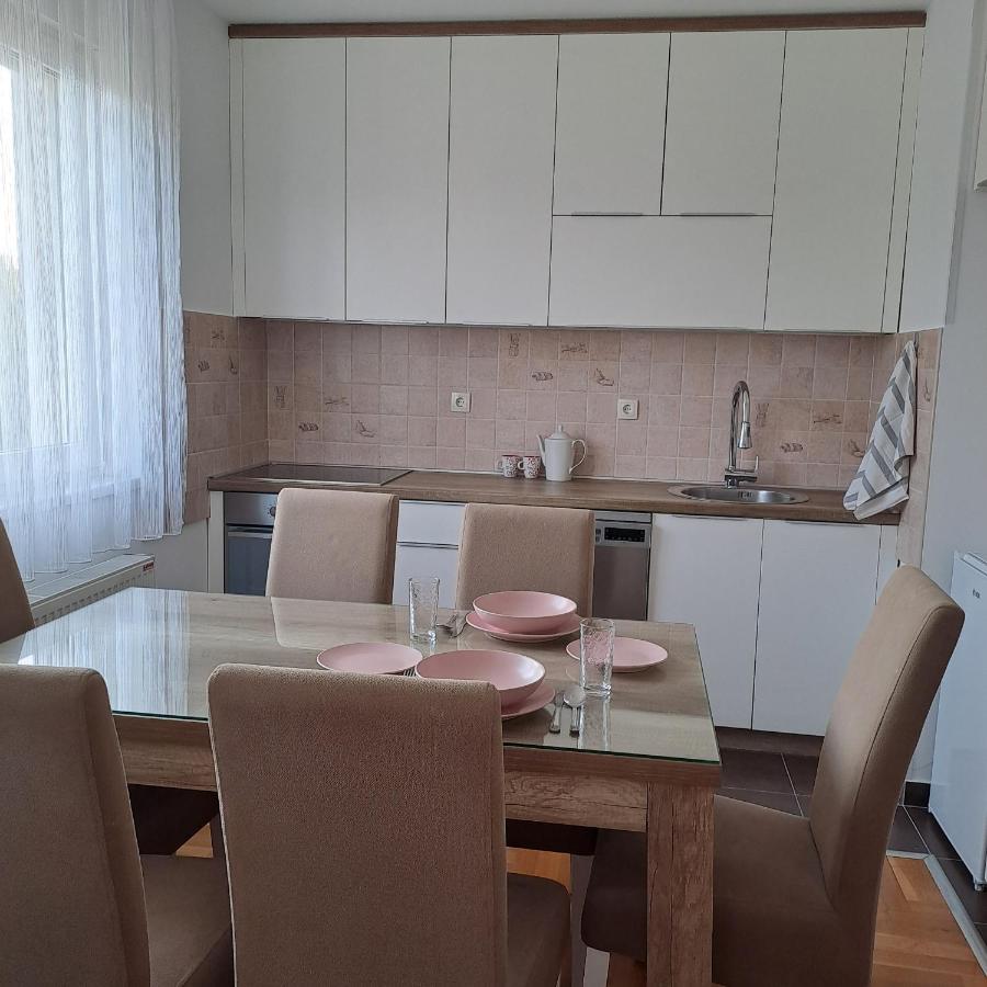 Apartman Burinović - B&B