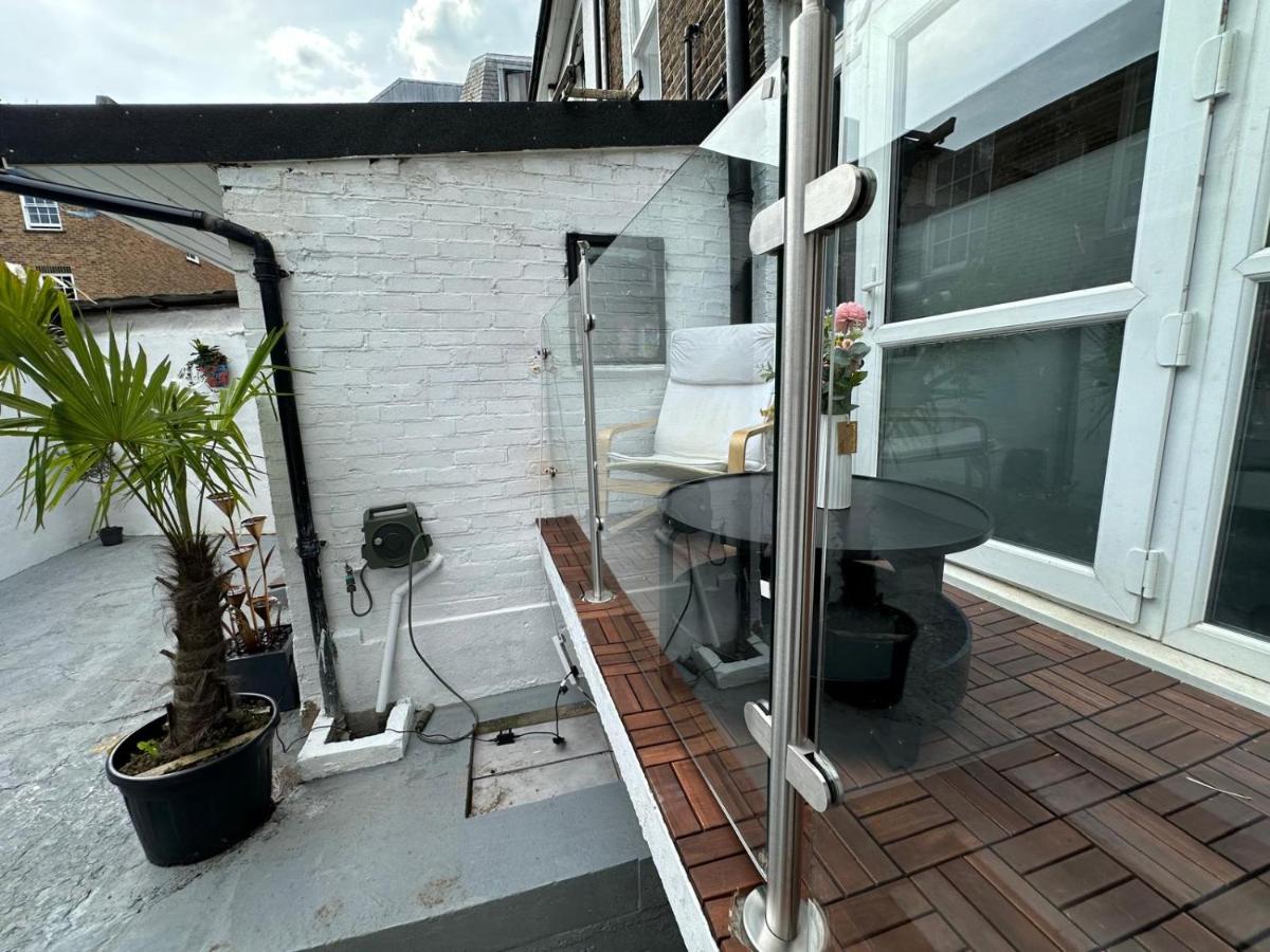Lovely Ground Floor Studio In West London - Ferienwohnung