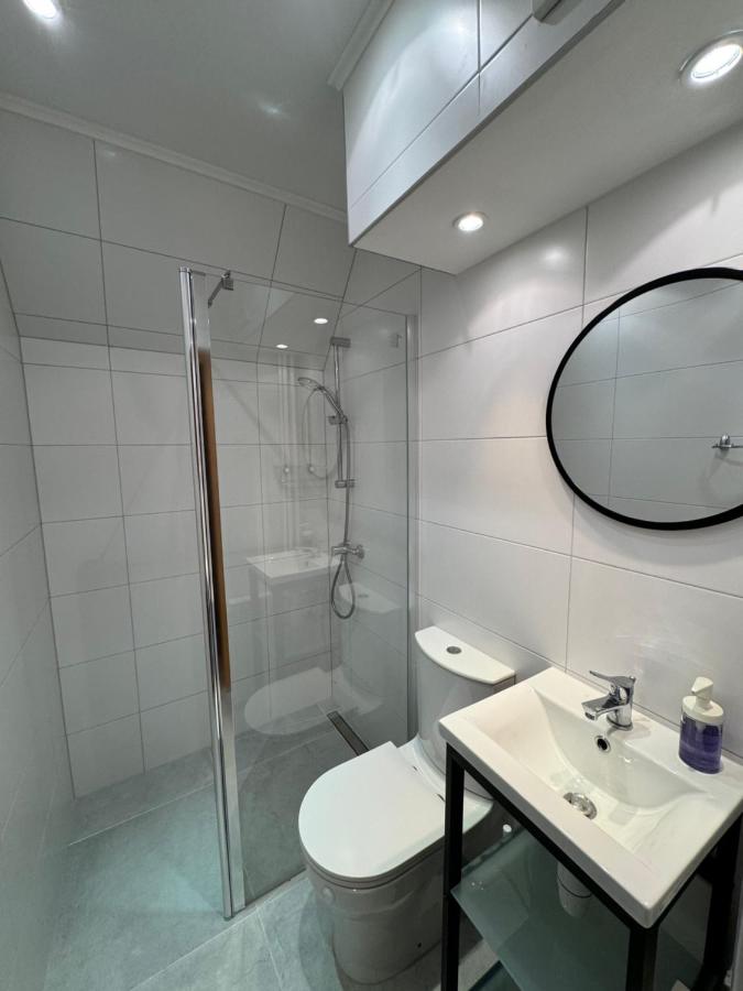 Double Room with Private External Bathroom