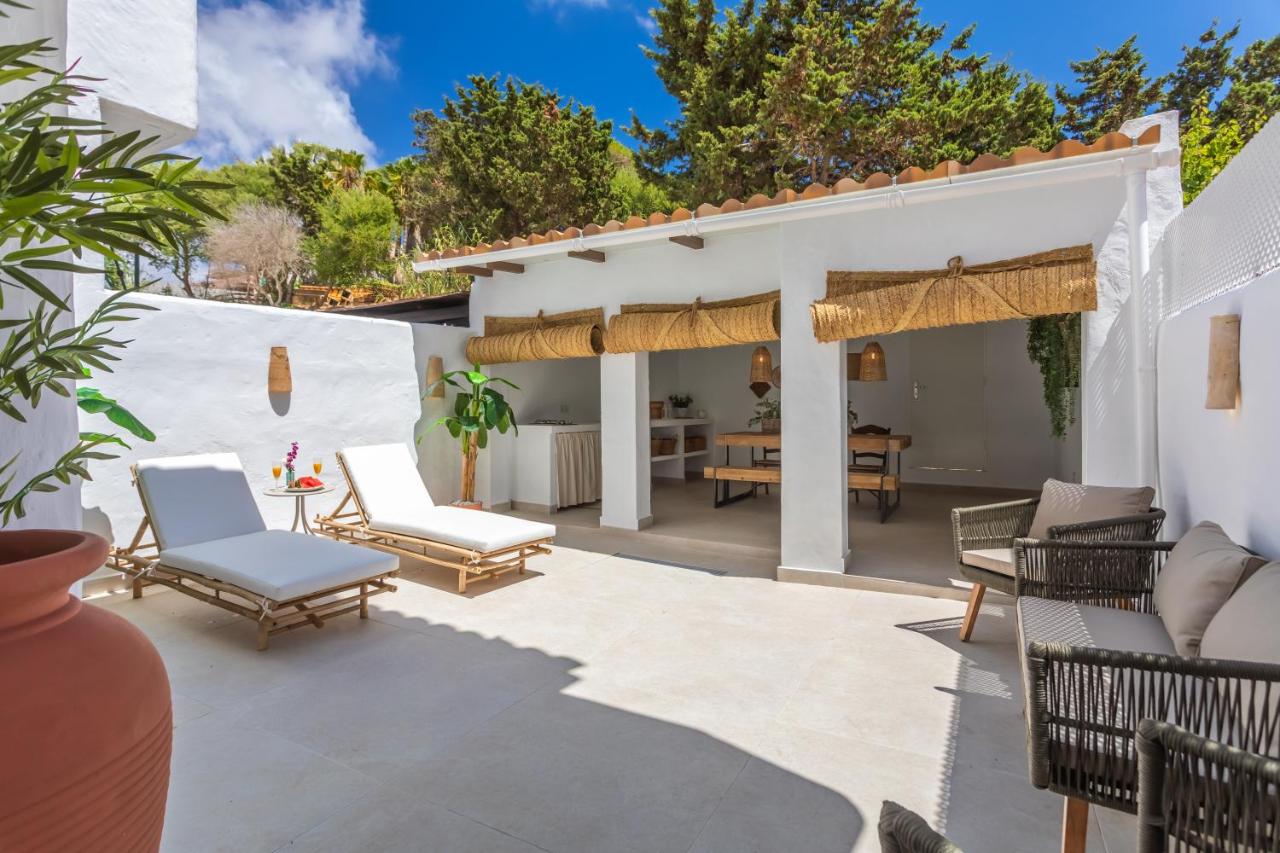 Espectacular adosado - patio, piscina & office - B&B Tarifa