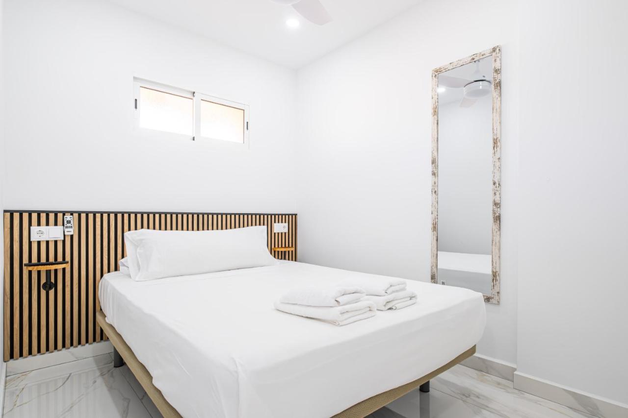 One-Bedroom Apartment with Sea View and Terrace