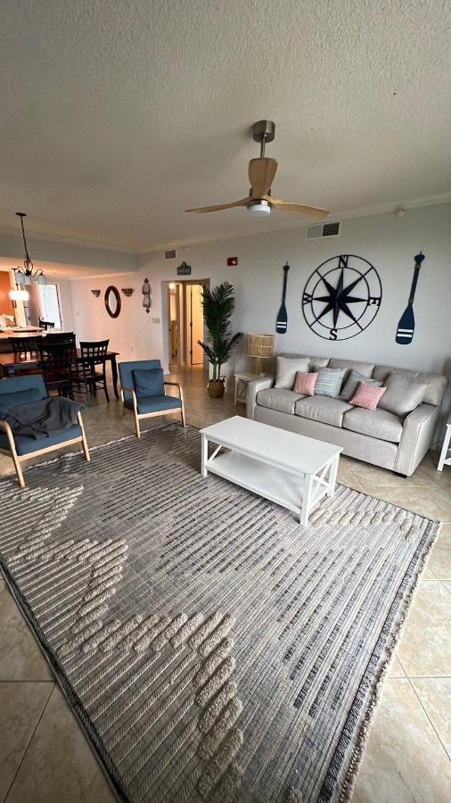Navarre Towers 104 - B&B