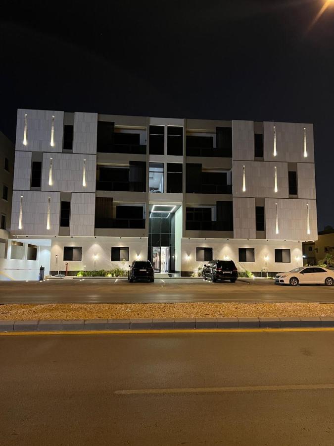 Luxury apartment with garden - B&B Riyad