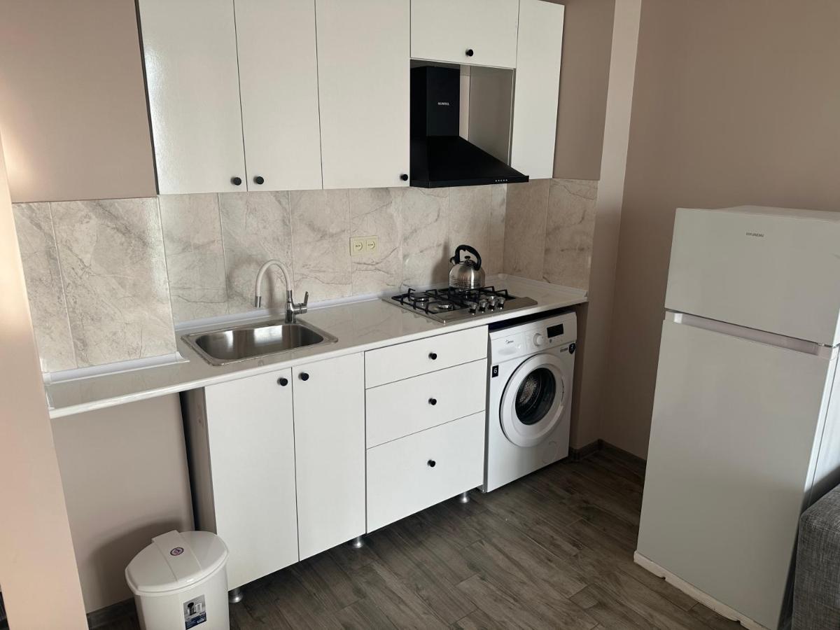 Complex DEL MAR - Bed and Breakfast Batoemi