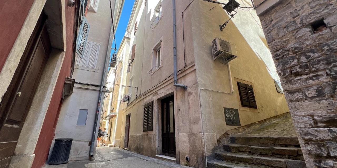 StudioS JADRO BERG - Ferienwohnung Piran