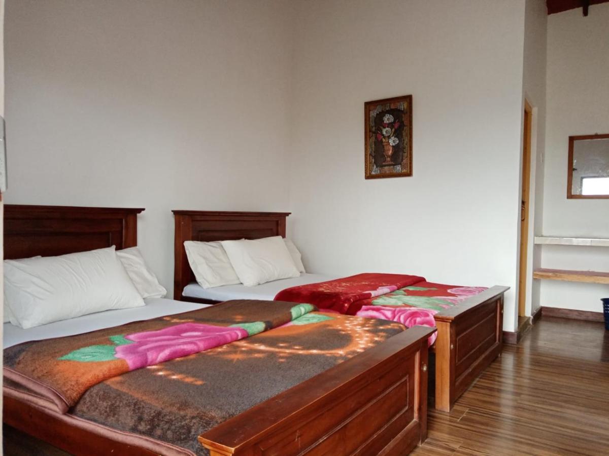 Twin Room with Bathroom
