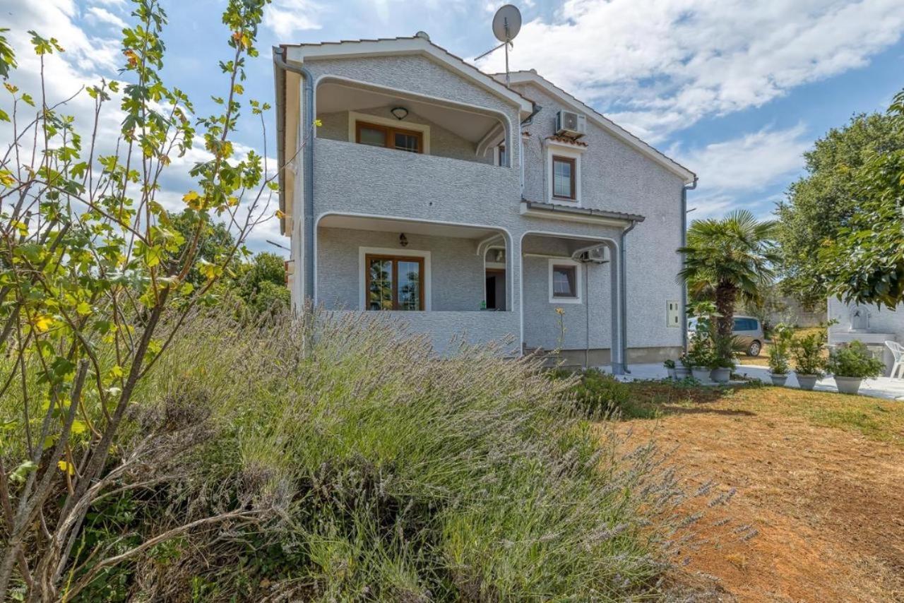 Apartments Finka - Ferienwohnung Poreč