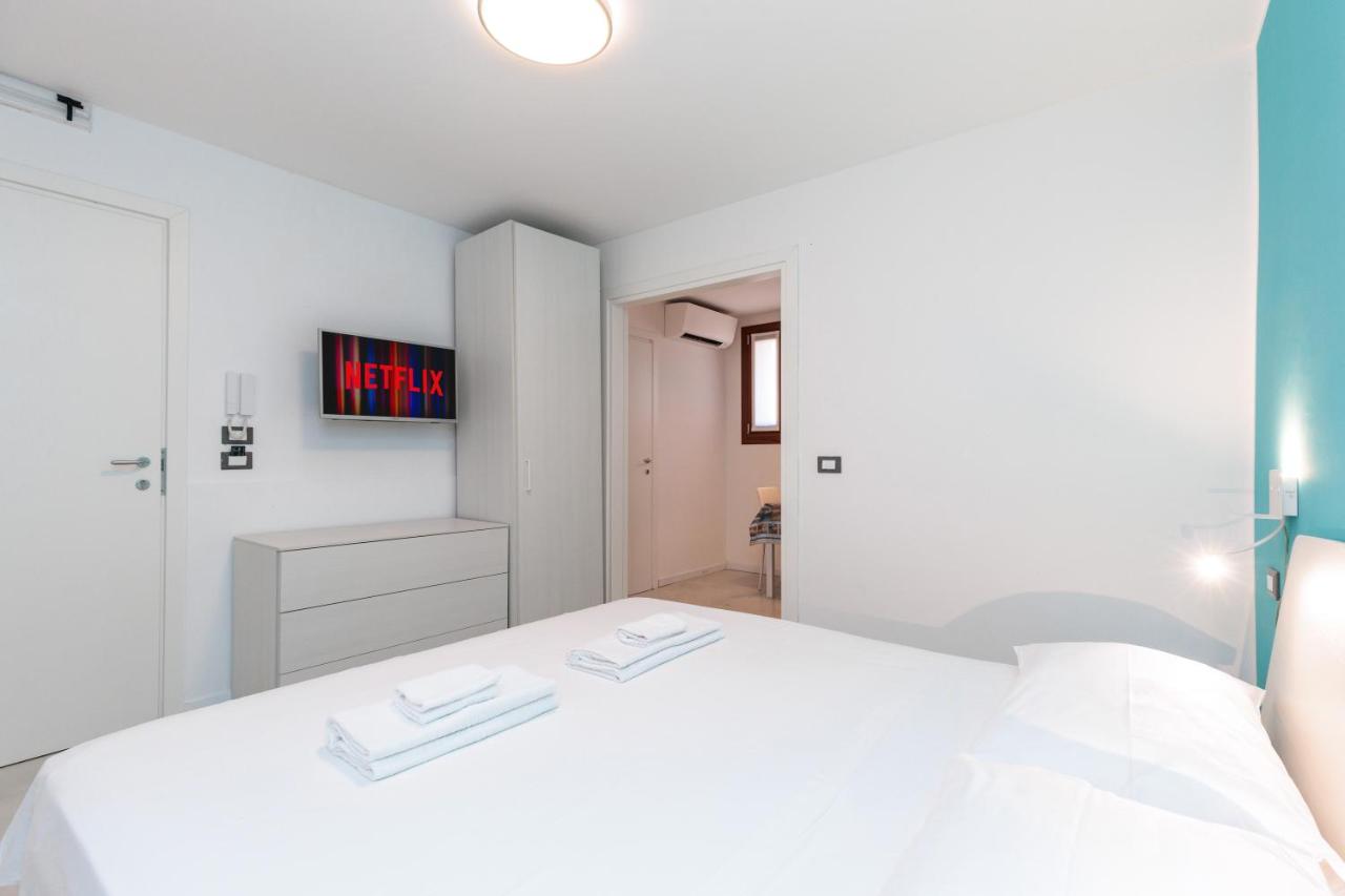 Accogliente Monolocale Veneziano1 Aria Condizionata, vicino a campus e stazione - Chambres d'hôtes Venise