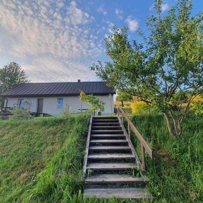 Dom wakacyjny u Beaty nad Jeziorem Rożnowskim - B&B