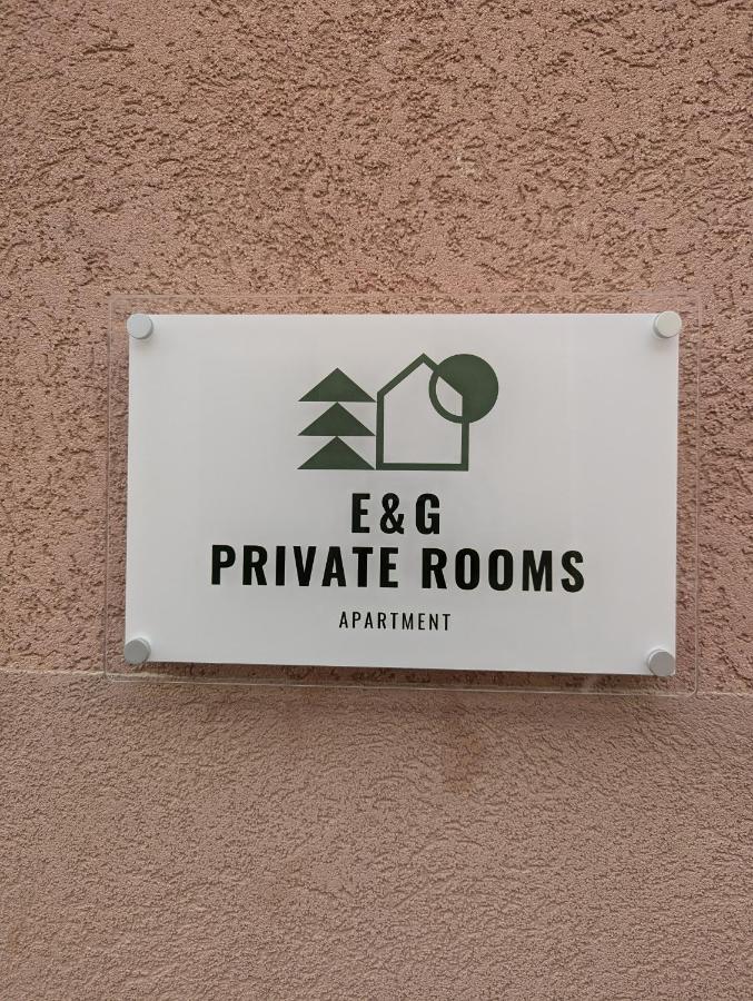 E&G Private Rooms in Apartment - Ferienwohnung Trapani