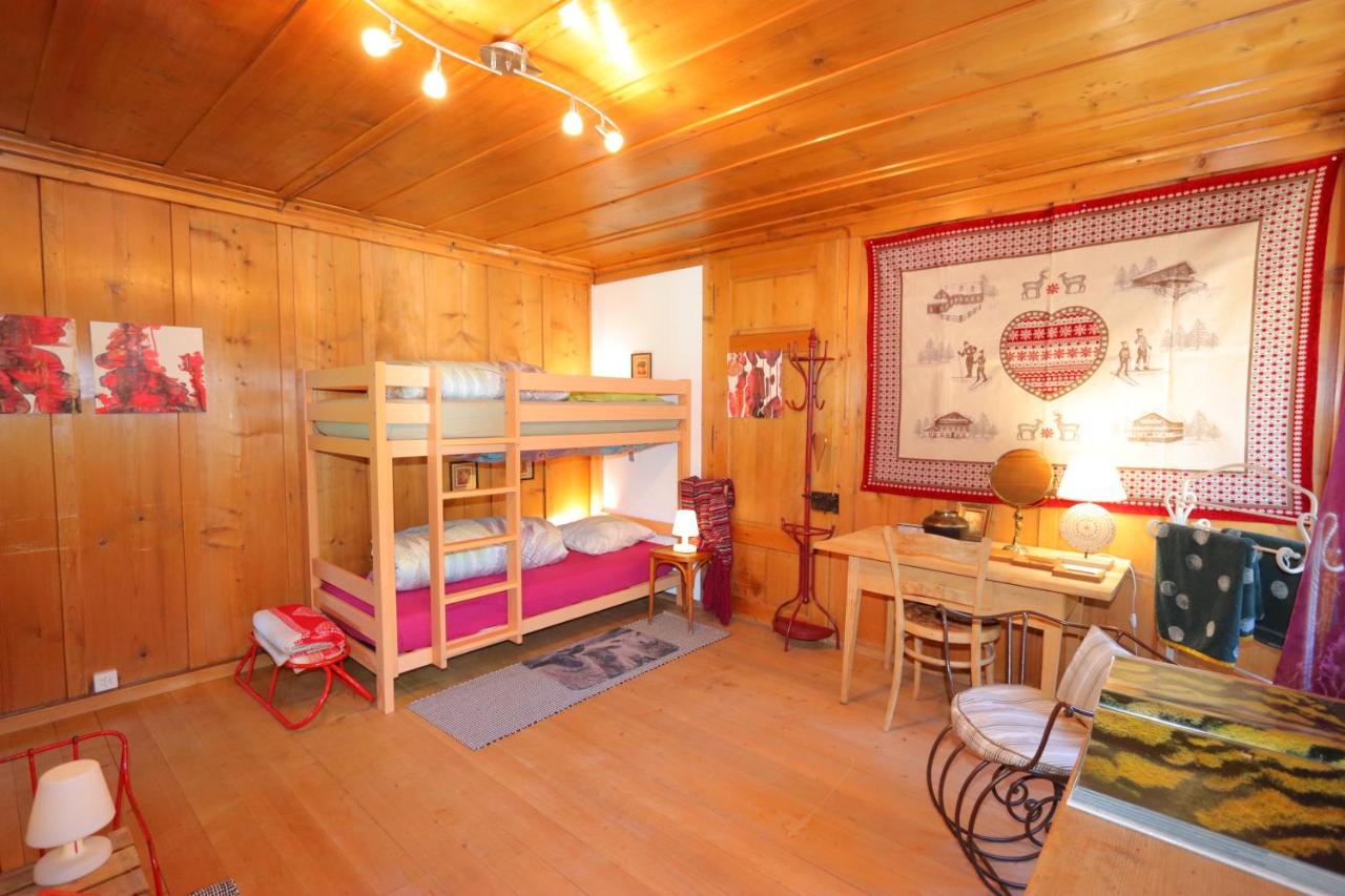Family Room with Mountain View