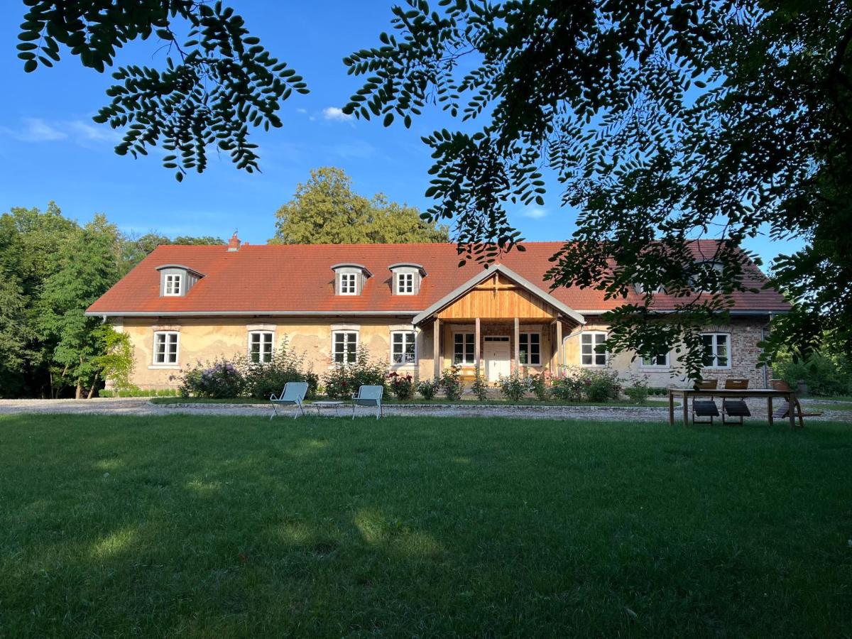 Appartment II Dwor Kuflew - Bed and Breakfast