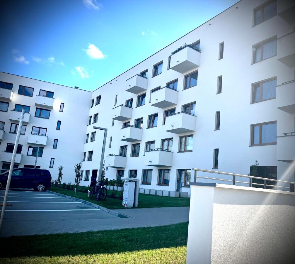 Apartament No1 Koszalin z bezpłatnym parkingiem podziemnym-faktura, Netflix - Ferienwohnung