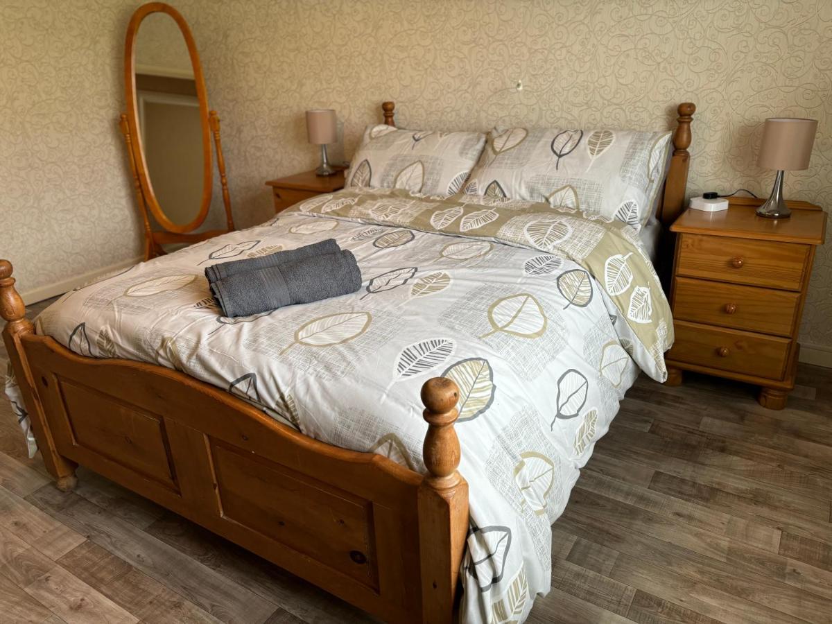 Martha's Cottage - Bed and Breakfast
