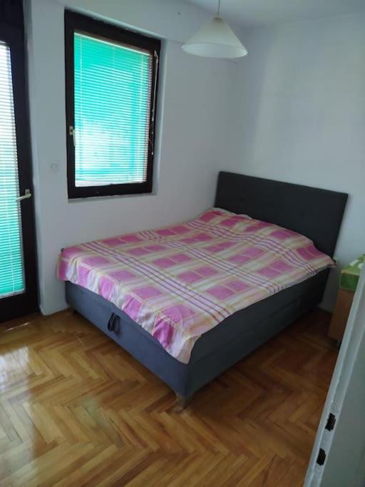 Appartamento con 2 Camere da Letto