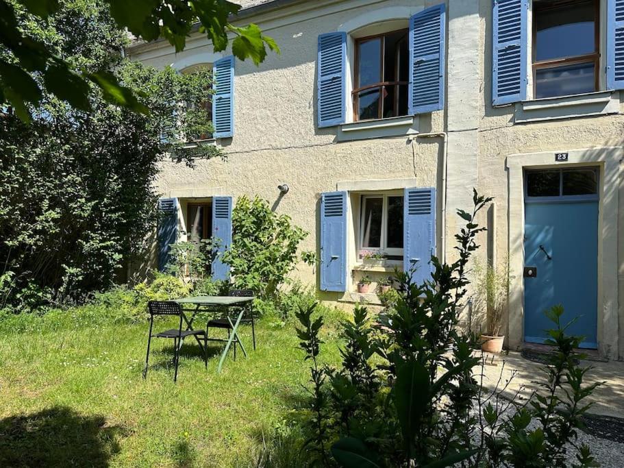 Typical French House near Disneyland & Paris - Chambres d’hôtes