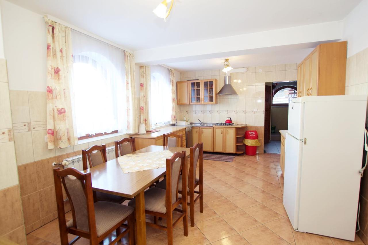 Pokoje BUDZOWA 2B - Chambres d’hôtes