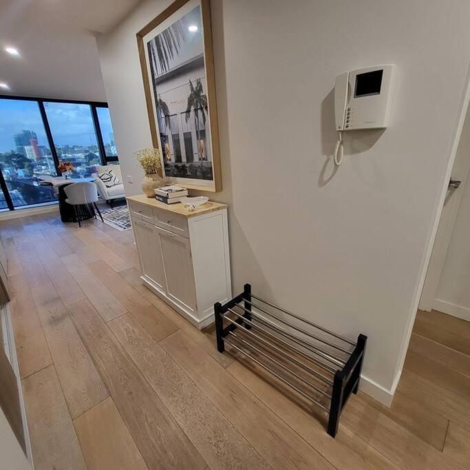 Stunning 2 bedrooms - Southbank - Ferienwohnung