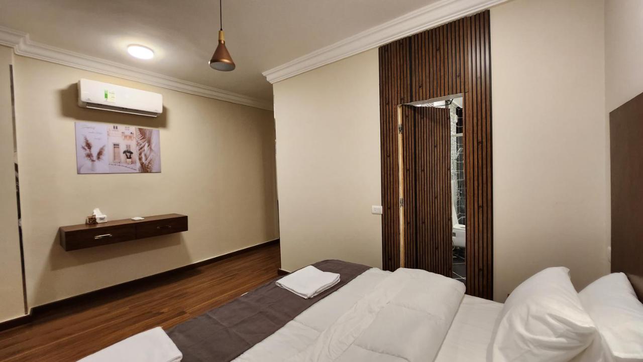 Two-Bedroom Apartment nile view