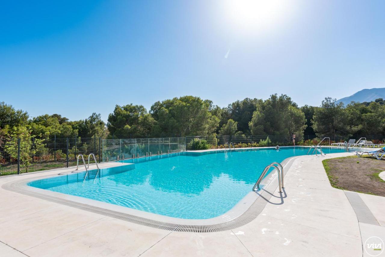 ViVi Homes - Gerrard, Terrace, Pool & Sea Vew - B&B Fuengirola