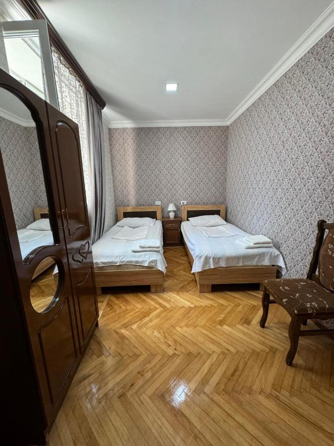Chambre Lits Jumeaux - Vue sur Jardin