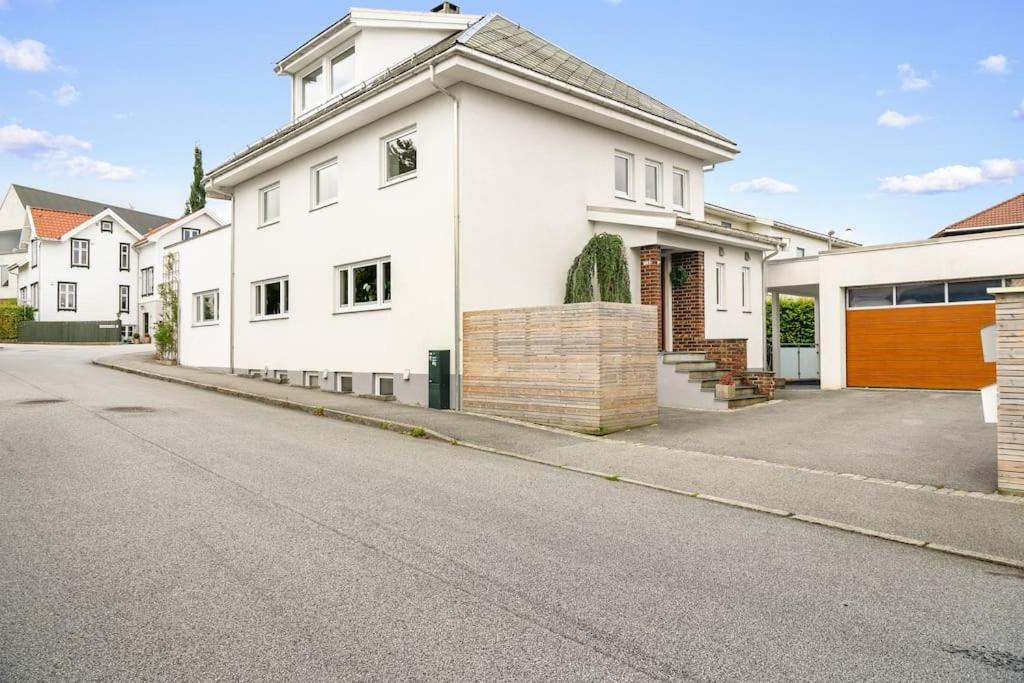 Nydelig Sentrumsvilla - B&B