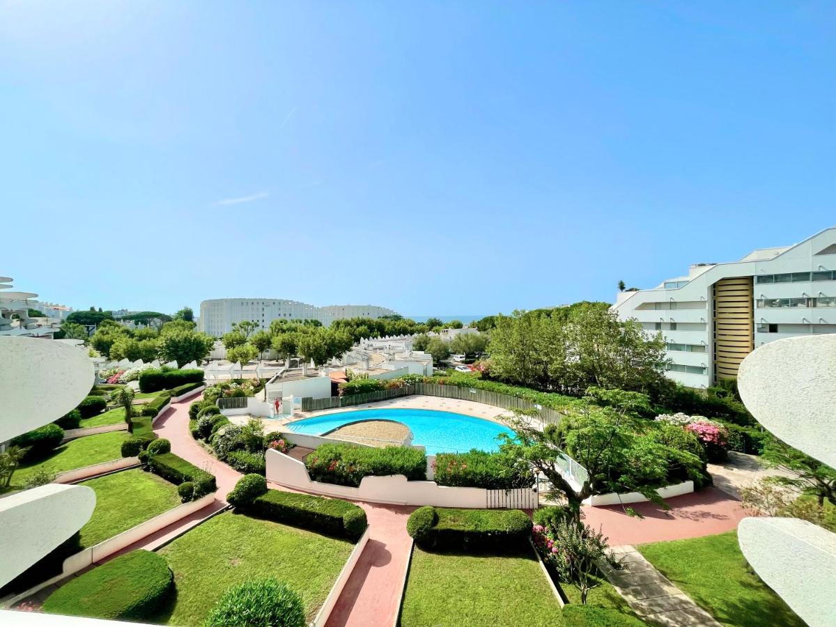 PGH N4 - Vue Mer, Piscine & Parking Privé - B&B