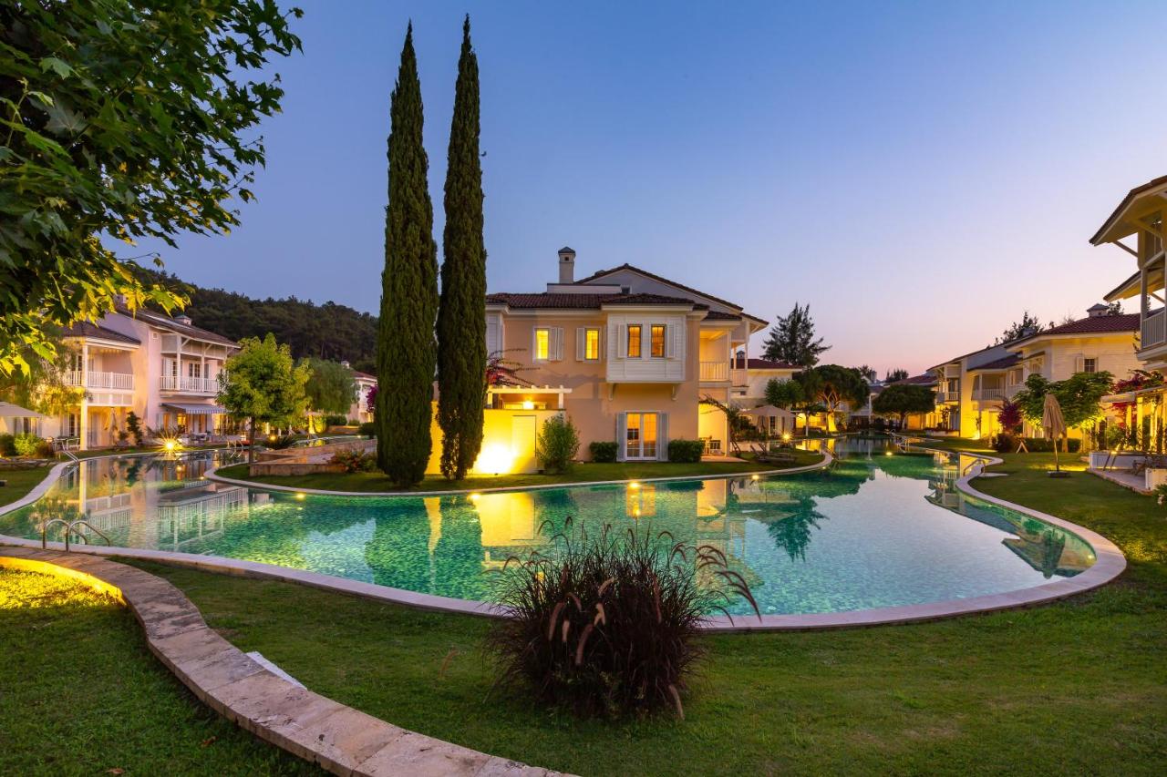 Deluxe Villa