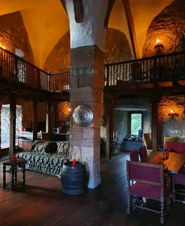 Vierpersoonskamer met Badkamer