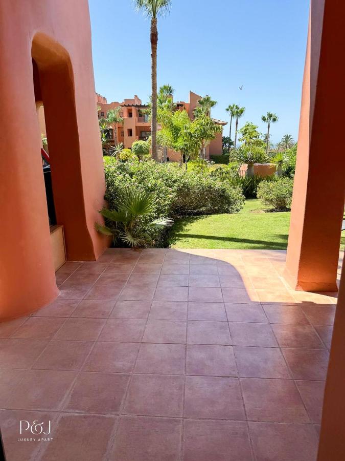 PJ Luxury Apart Sotoserena - B&B Estepona