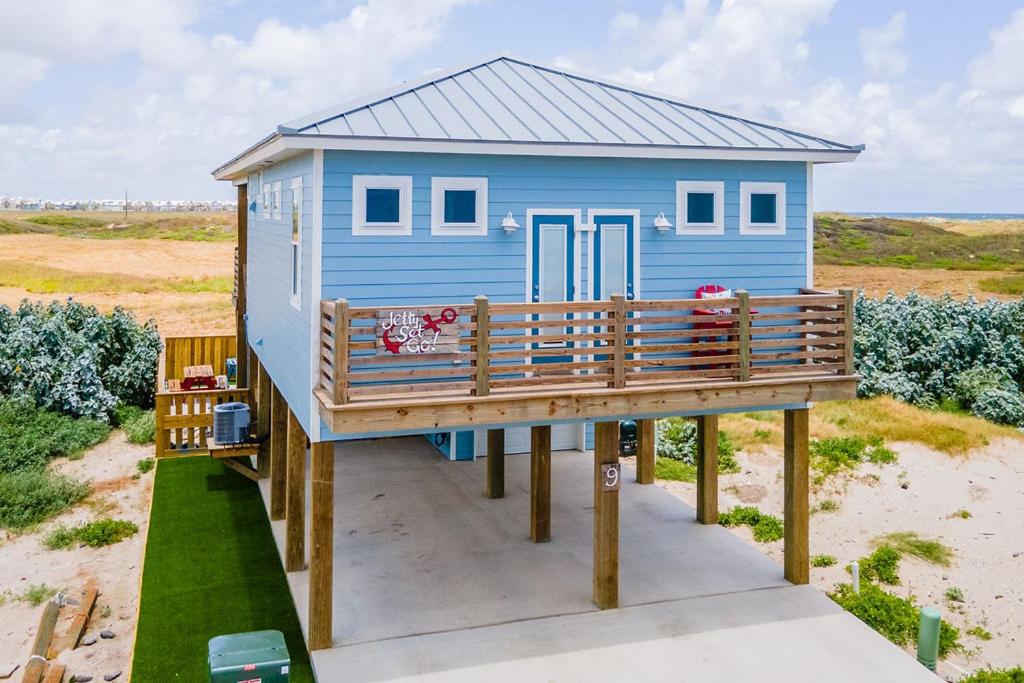 Jetty Set Go! Ocean Views & Private Pool! - B&B
