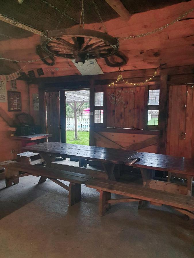 Osada Załuż - B&B