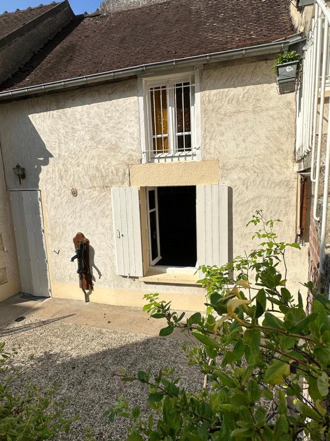The WINE HOUSE in SANCERRE - B&B