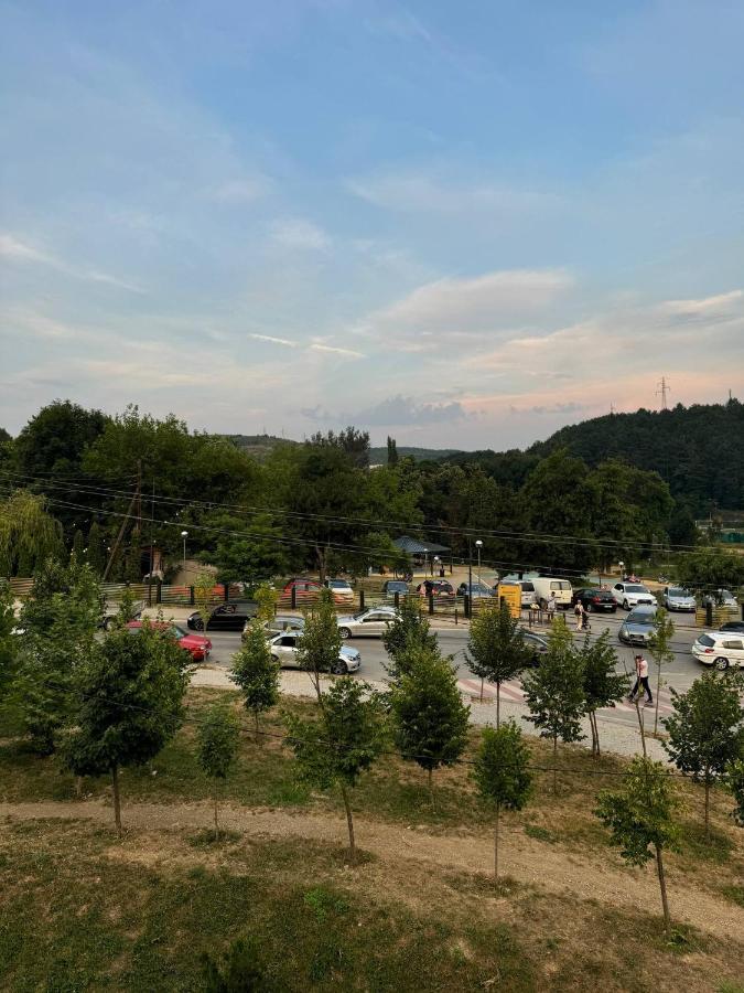 Parkside Cozy Retreat - B&B Priština