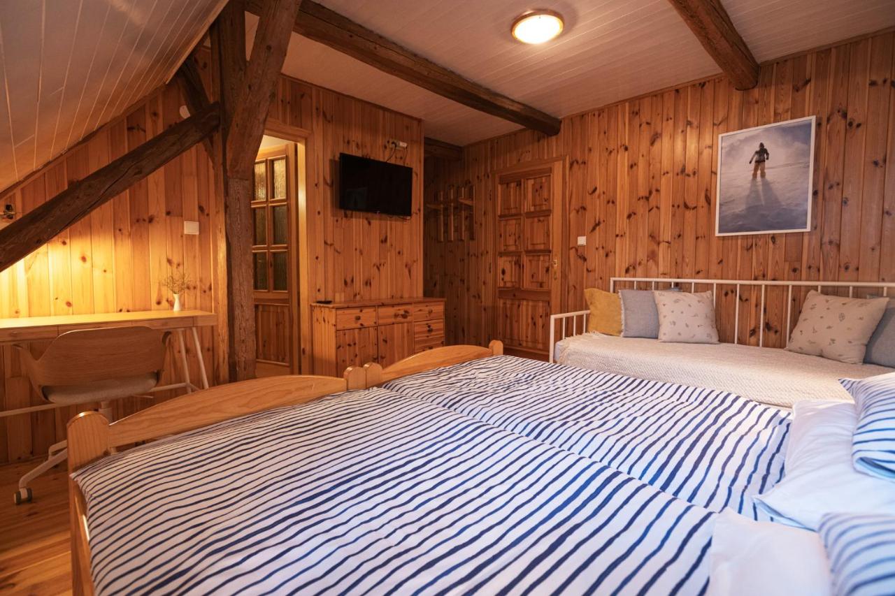 Chambre Double ou Lits Jumeaux avec Douche