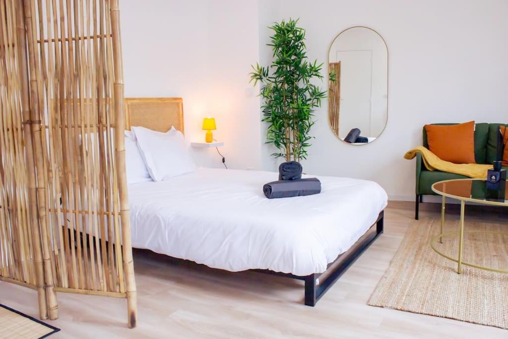 Le Break - garage privé & balcon - B&B