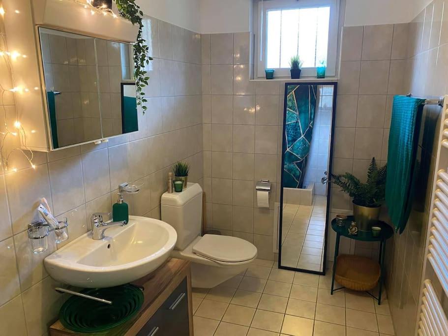 Cozy, central and quiet 50 square meters apartment - Bed and Breakfast Davos