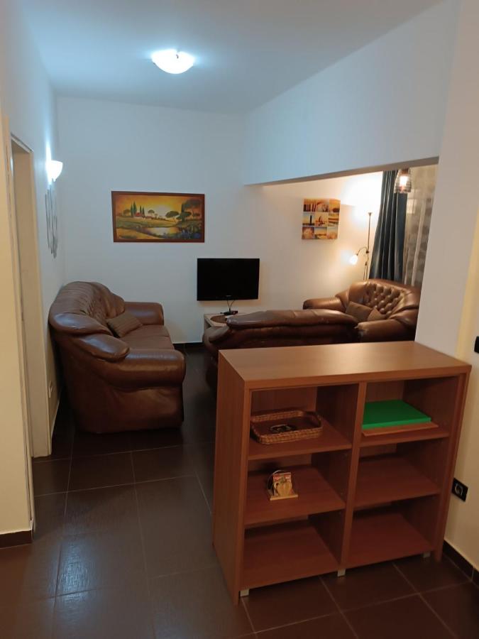 Marina - Bed and Breakfast Belgrado