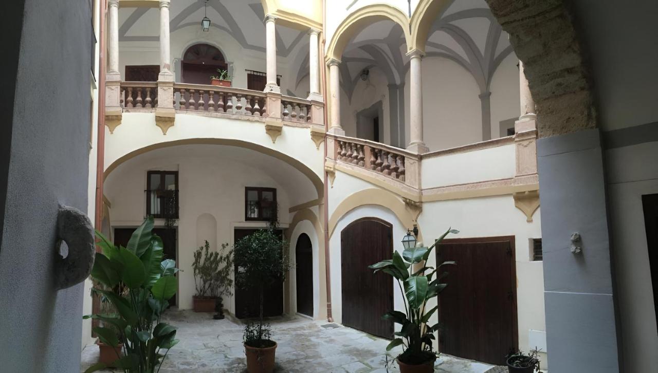 Appartamento dell'Alloro - Ferienwohnung Palermo