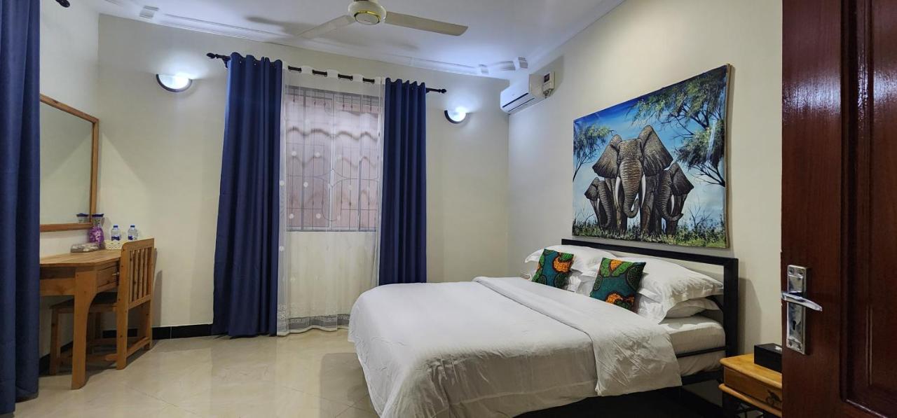 NaNo's Homes - Bed and Breakfast Dar es Salaam